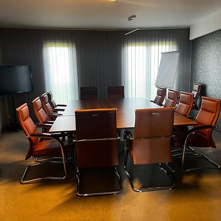 Hotel Alhar ルブリニェツ エクステリア 写真