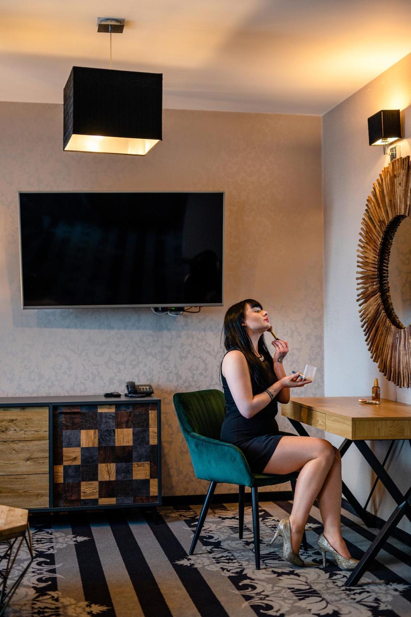 Hotel Alhar ルブリニェツ エクステリア 写真